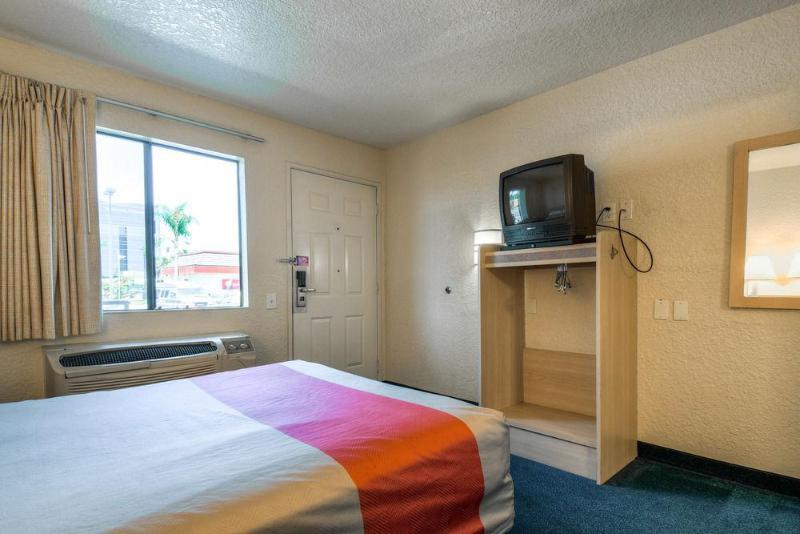 Motel 6-Anaheim, Ca - Buena Park Exterior photo